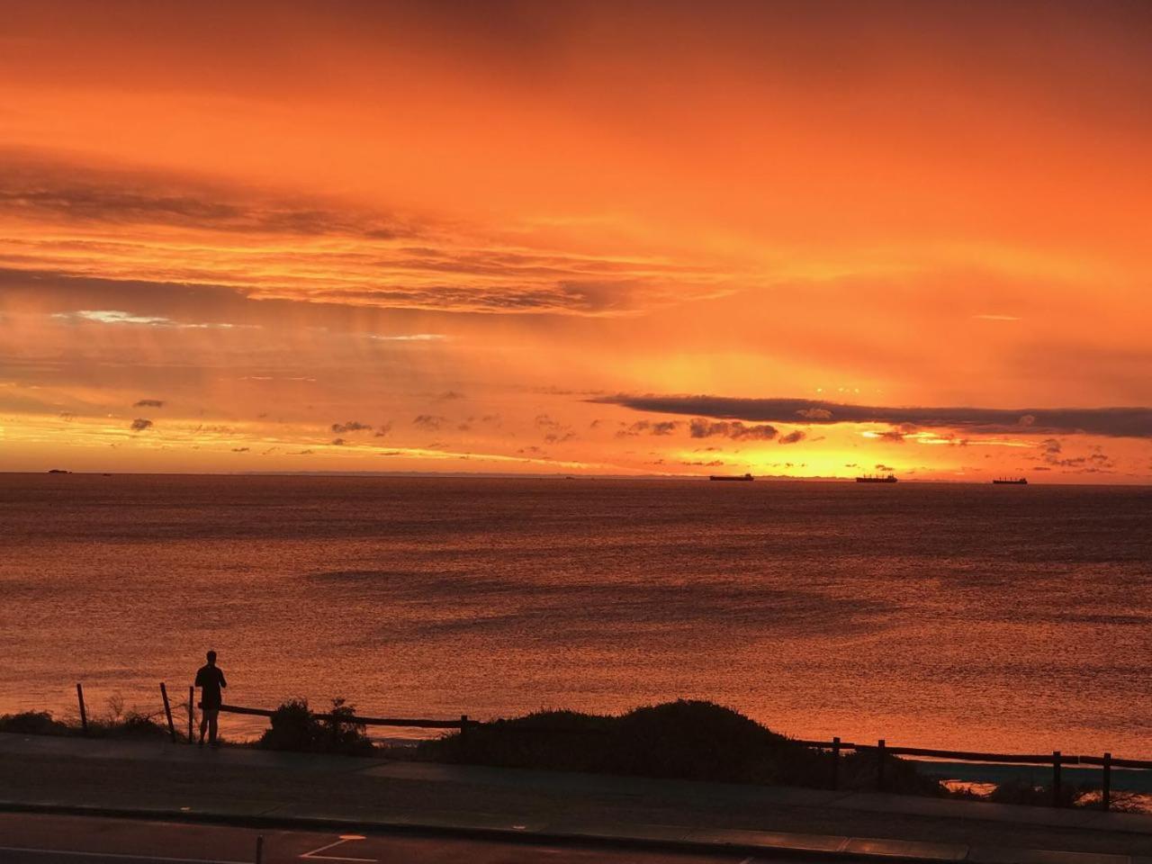 Cottesloe Beachfront Ocean View Apartment Perth Extérieur photo