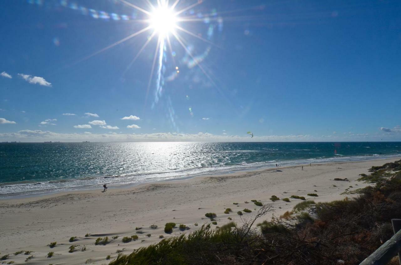 Cottesloe Beachfront Ocean View Apartment Perth Extérieur photo