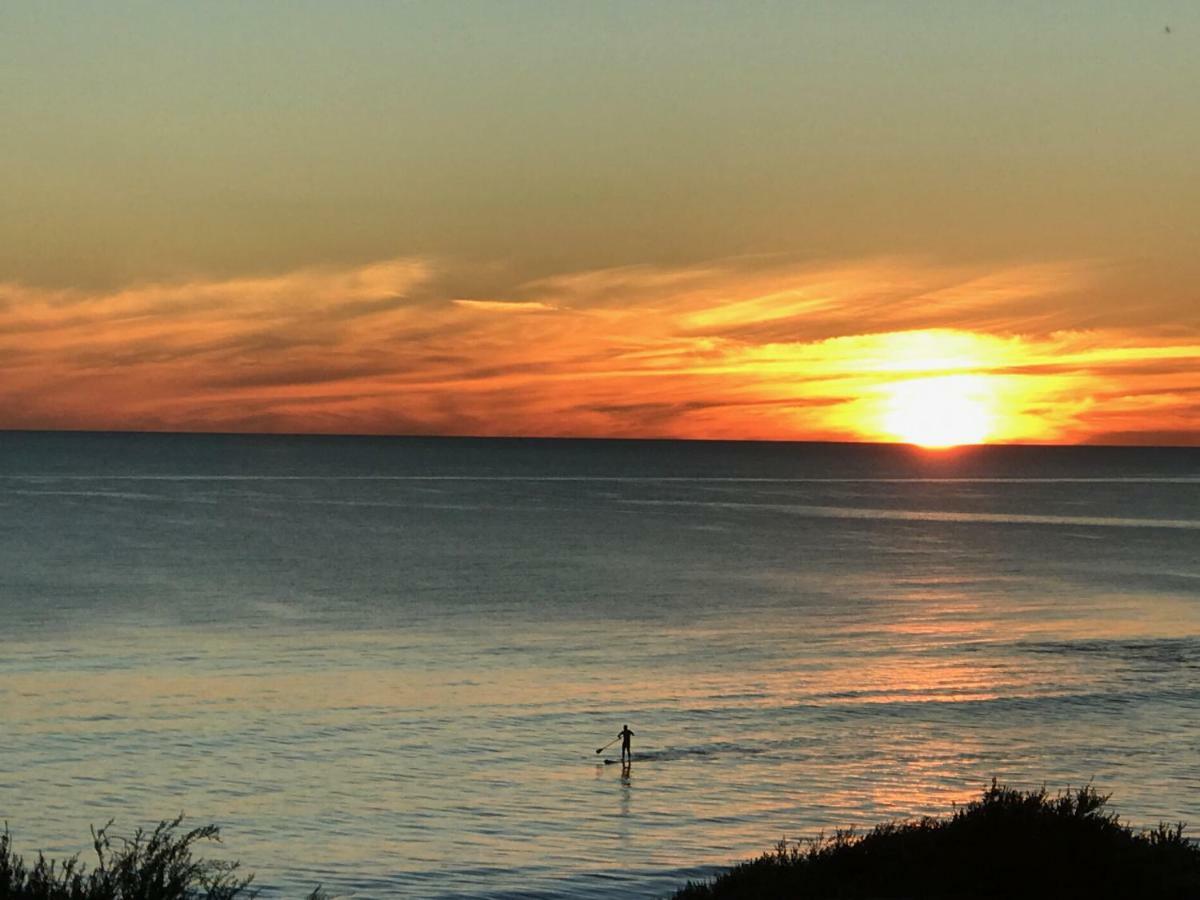 Cottesloe Beachfront Ocean View Apartment Perth Extérieur photo